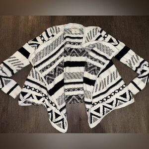 Abercrombie kids cardigan size15-16